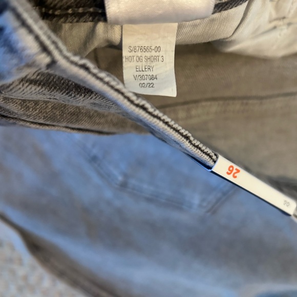 Old Navy OG Straight Jean Shorts Plus Size 26 High Rise Vintage Wash NWT - Picture 8 of 10